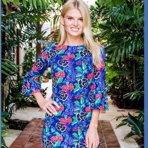 NWOT Chelsea Gunn Floral Multicolor Polyester and Spandex 3/4 Length Sleeve S